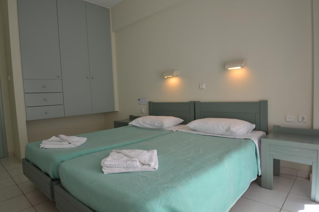 Ostria Lägenhet Rethymno Rum bild