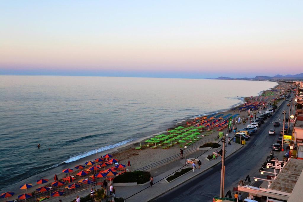 Ostria Lägenhet Rethymno Exteriör bild